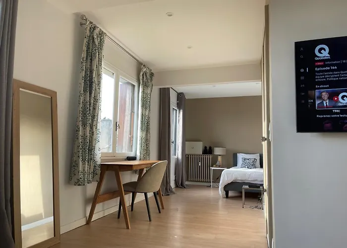 Chez Male -Appartement Avec Grande Terrasse Et Parking Pres Du Parc Jourdan - Centre Ville